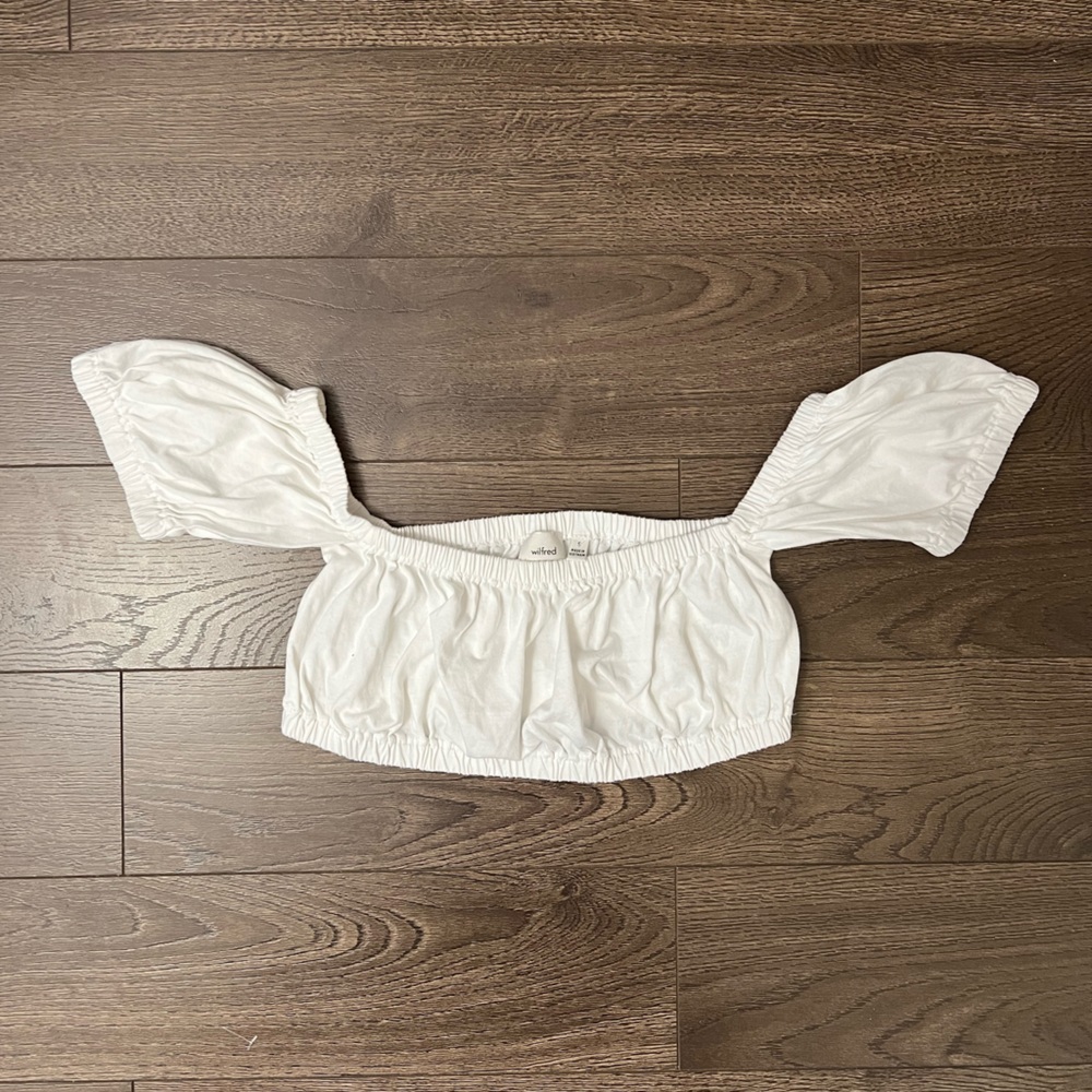 Wilfred Off the Shoulder Crop Top